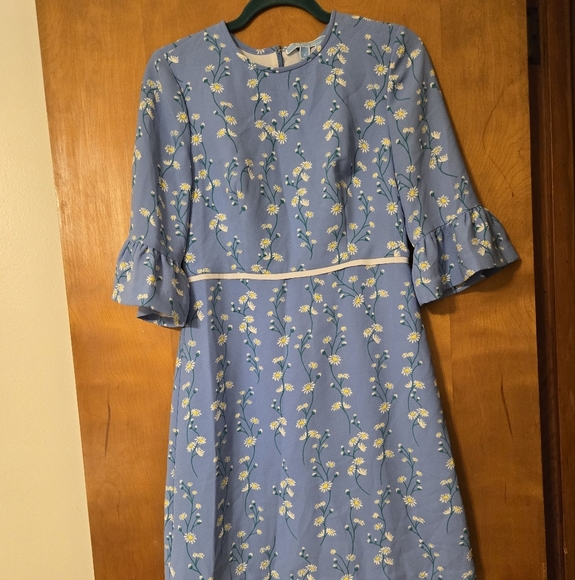 Draper James Light Blue Floral 3/4 Sleeved Dress Size 4 - Picture 1 of 5